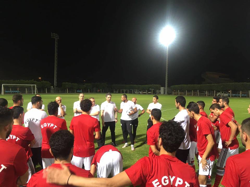 انطلاق معسكر “الأولمبي” استعدادا لتونس والجزائر(صور)