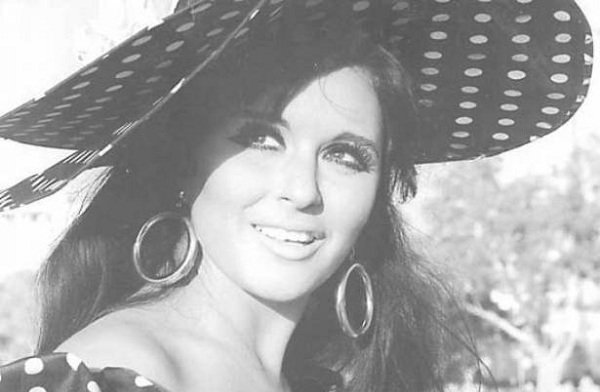 سمير صبري :سعاد حسني ماتت بعد ضربها في الرأس.