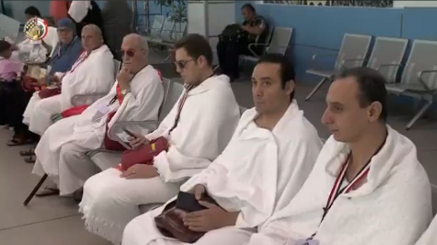 سفر بعثة العمرة للقوات المسلحة إلى الأراضى المقدسة(فيديو)