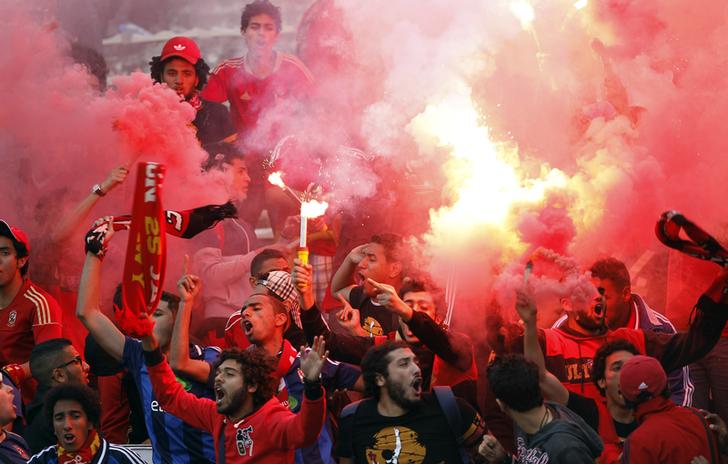 تجديد حبس 4 أشخاص من اعضاء ألتراس أهلاوي علي خلفية أحداث مباراة مونانا الأفريقي