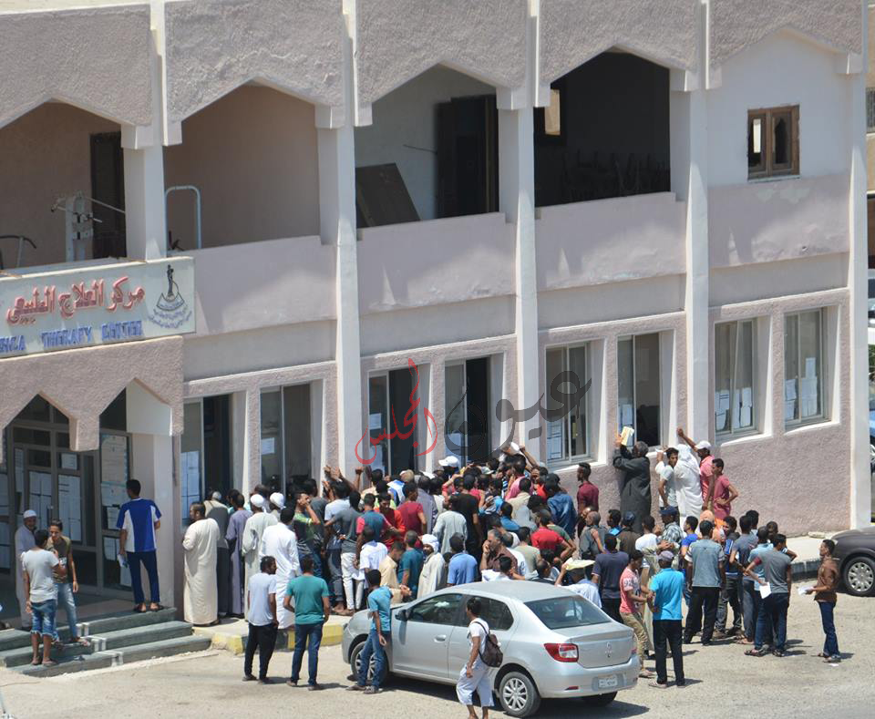 إستمرار صرف الدفعة الثانية من المساعدات المالية للصيادين