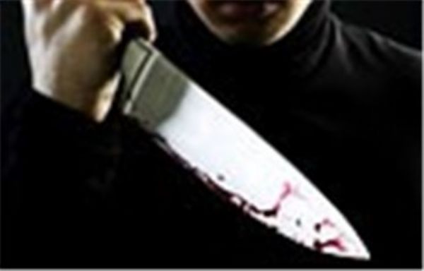 بسبب “مزحه” فكهانى يطعن عامل بسكين…!!