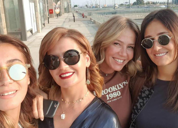 بعد اختفائها عقب قرار خلع الحجاب،حلا شيحة تعود من جديد