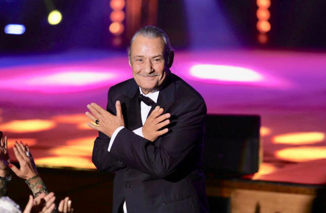 فاروق الفيشاوي يعلن إصابته بمرض خطير