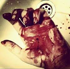 فنانة تحاول الانتحار كنت عايزه أريحكم منى لكن للأسف