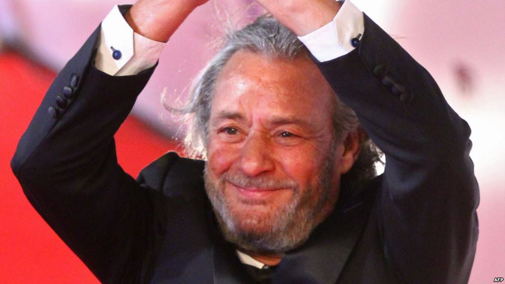 تعرف على وصية فاروق الفيشاوي لنجله