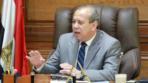 محافظ كفر الشيخ يحذر من التعدي علي الأراضي الزراعية