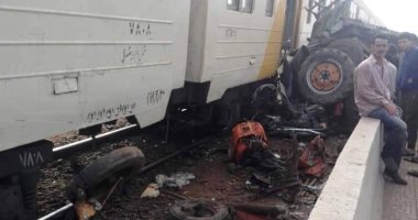 اصطدام قطار بجرار زراعي وتوك توك أدي إلي مصرع 3 أشخاص بمركز زفتي بالغربية