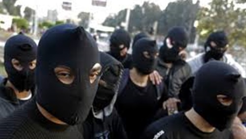 الحكم بالمشدد 5 سنوات للمتهمين بتأسيس كتيبة “البلاك بلوك”