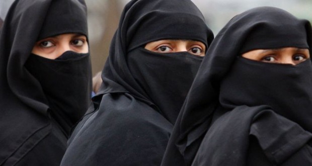 1000 جنيه لارتداء النقاب في الأماكن العامة …