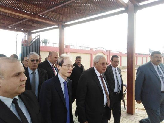 السفير الياباني يصل إلي ميت غمر و يتفقد المدرسة اليابانية بالدقهلية