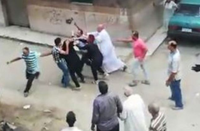 بسبب الخلافات العائلية، شخص يقتل أحد افراد عائلته بثلاث طعنات للإنتقام منه بالجيزة