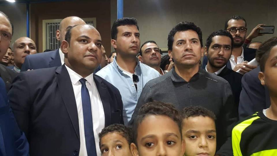 وزير الشباب والرياضة يفتتح حمام سباحة ناصر ملوى