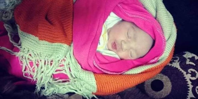 كشف لغز العثور على طفلة في كيس قمامة  بمنوف . . طالبة حملت سفاحًا من شقيقها