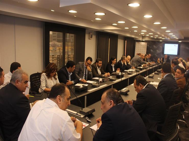 الوزارة تتيح 800 ألف جنيه لبدء تدريب 523 شاب من شباب الحرفيين خلال عام 2019