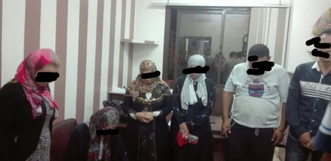 لقبض على شبكة لتبادل الزوجات بحلوان . . .
