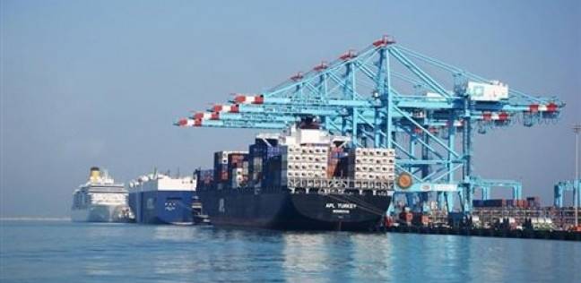 غلق ميناء الإسكندرية بسبب الأمواج وسرعة الرياح