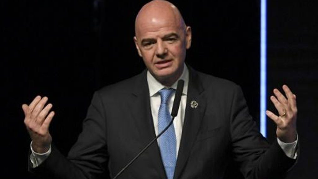 قطر لا تستطيع تنظيم مونديال 2022 بمفردها باعتراف فيفا