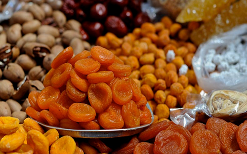 أسعار الحلويات هذا الموسم ستقل عن العام الماضى بنسبة 10% !