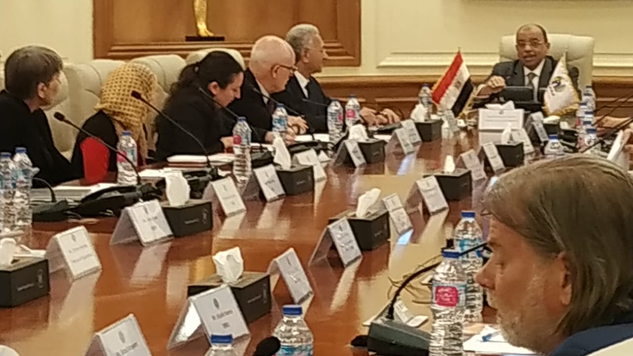 قال اللواء محمود شعراوى، وزير التنمية المحلية، إن الوزارة تولى اهتماما خاصا بذوى الاحتياجات الخاصة..