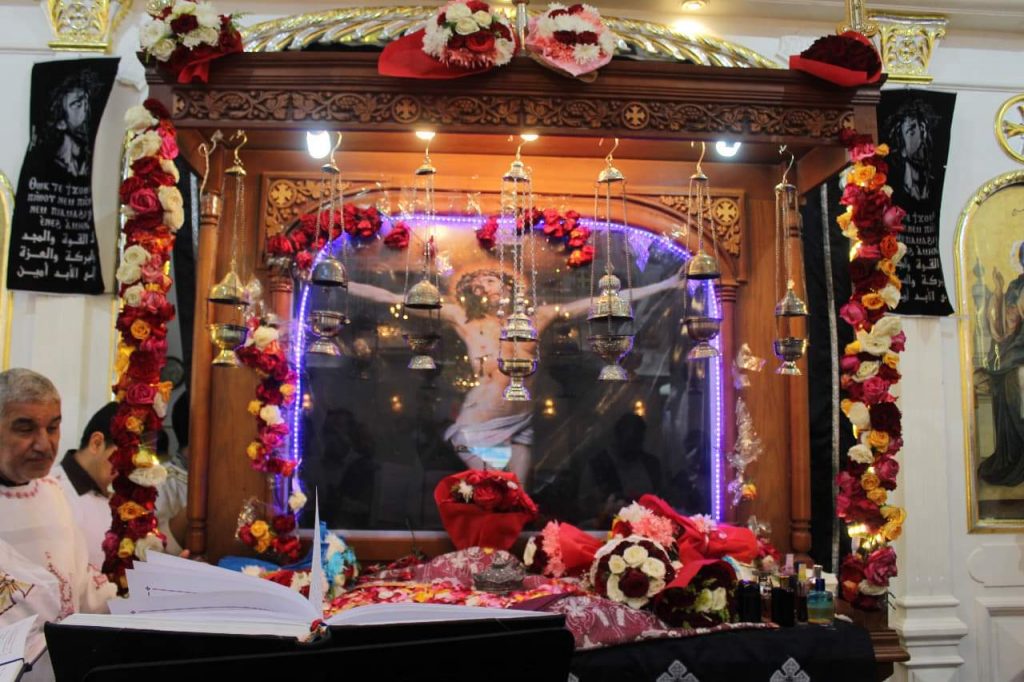 الاقباط يحتفلون بالجمعة العظيمة