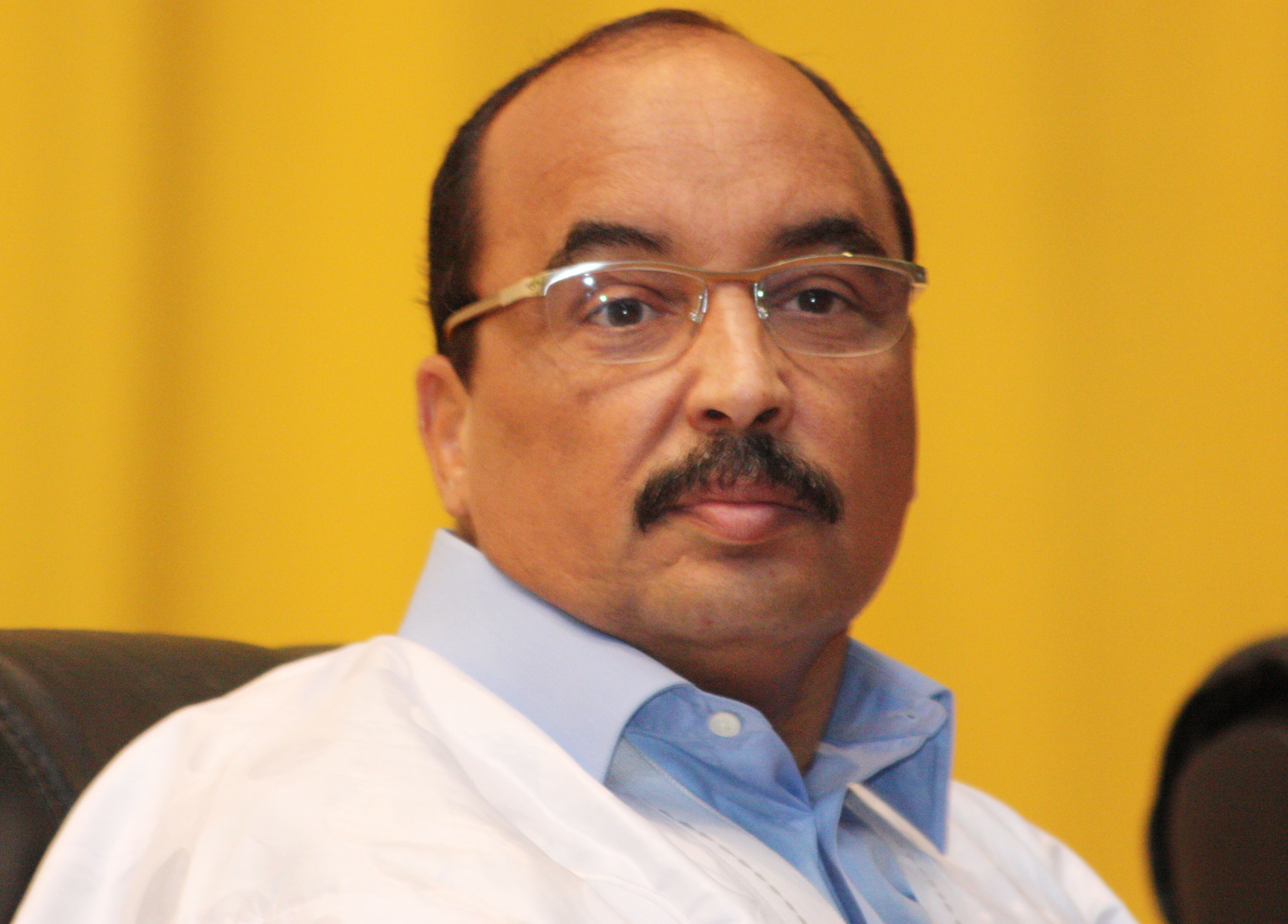 وصول رئيس موريتانيا إلي القاهره لحضور مباراة منتخب بلاده ..