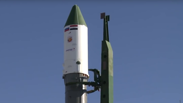 مصر تغزو  الفضاء