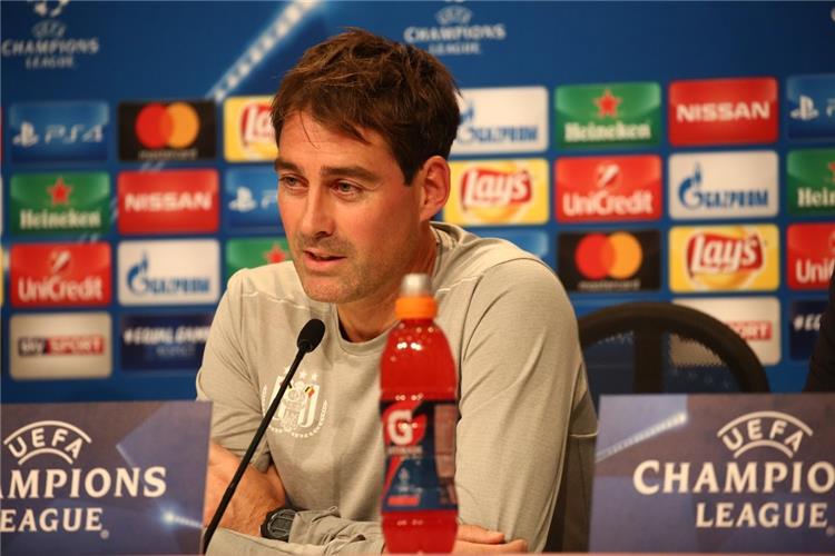 الأهلي يعلن عن تشكيل الجهاز الفني ..