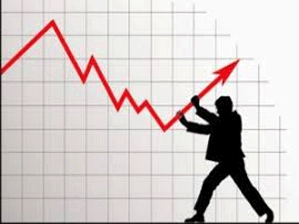 خفض معدل الدين المحلي !