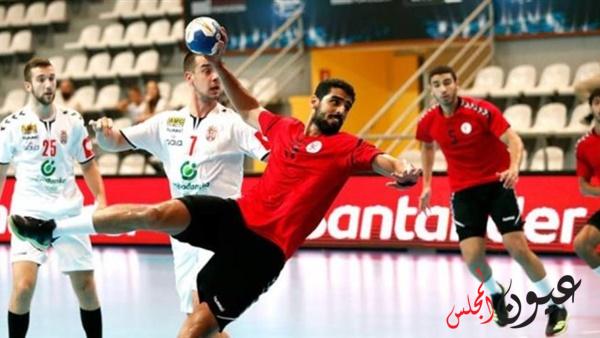 منح وسام الرياضه لأبطال كرة اليد ..