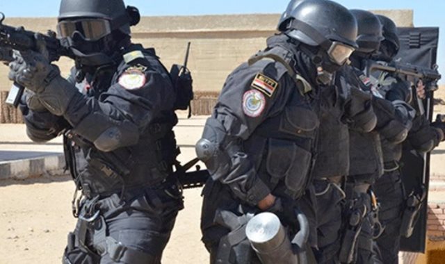 مقتل 6 عناصر إرهابيه في تبادل لإطلاق النار في الواحات !