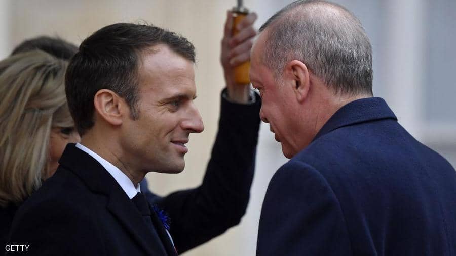 فرنسا تتهم تركيا بدعم تنظيم داعش