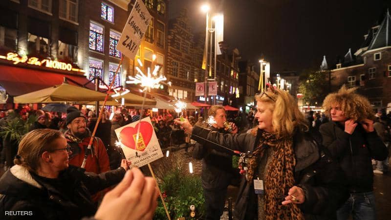 فيروس كورونا: مظاهرات في دول أوروبية ضد إجراءات مكافحة الوباء