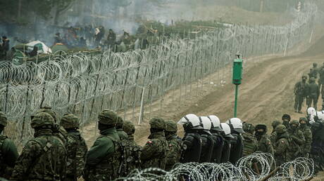 تصاعد التوتر علي الحدود بين بولندا وبيلا روسيا