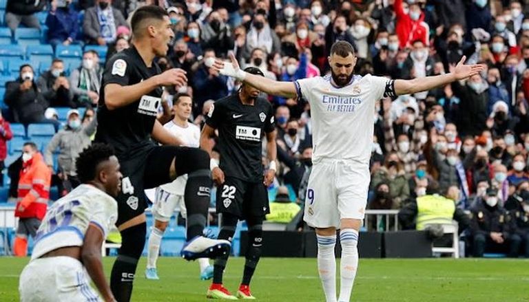 مصائب متتالية فى ليلة واحدة على بنزيما