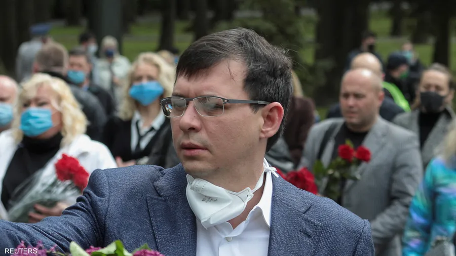 “رجل روسيا” في أوكرانيا يرد على الاتهام الخطير.. ويتوعد