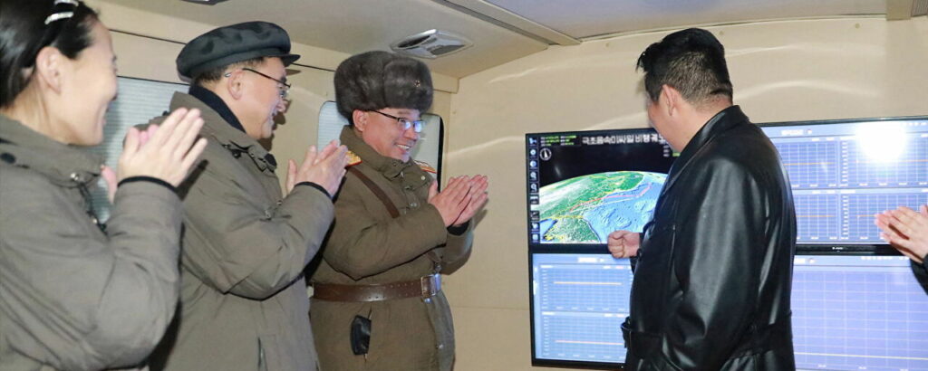 إعلام: كوريا الشمالية تطلق صاروخين مجنحين باتجاه بحر اليابان