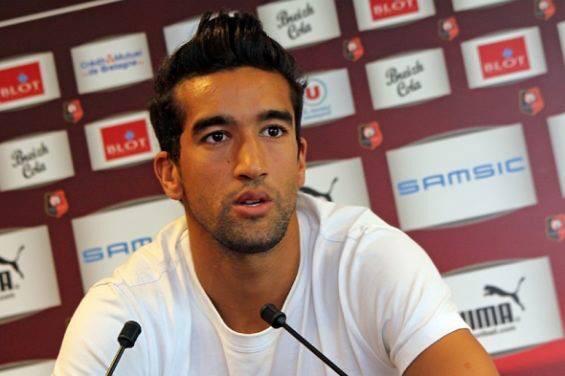 نجم المغرب السابق “يوسف حجى”  يهنىء المنتخب المصرى قائلا “مبروك للاعبي المنتخب المصري أظهروا أن لديهم خبرات أكبر في الملعب”.