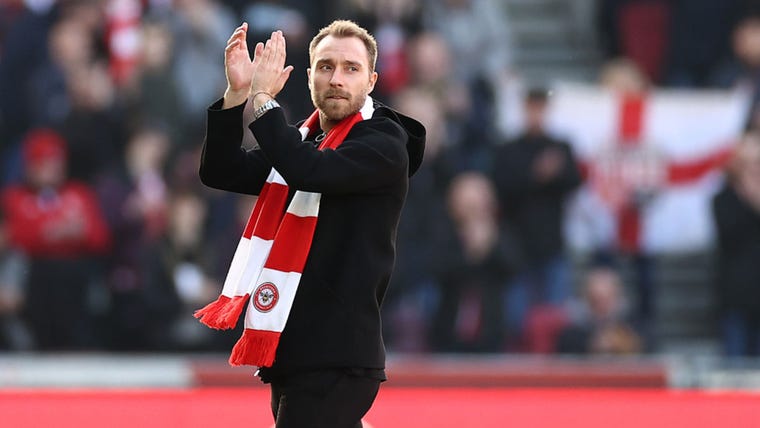 عودة أريكسين بعد غياب كبير وأحتفل بعيد ميلاده