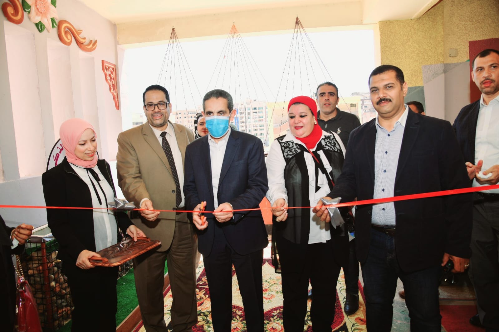 محافظ الغربية يفتتح مركز تنمية الموهوبين بمدرسة سعيد العريان بشرق طنطا.