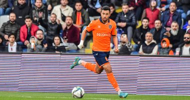 تريزيجيه إلى تركيا لإتمام التعاقد مع طرابزون سبور التركي