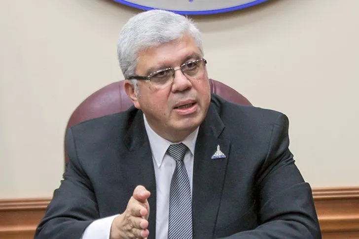 وزير التعليم العالي يتحدث عن رؤية مصر 2030 في أول أيامه