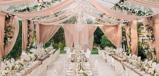 لم يحضروا حفل زفافها.. موظفة تستقيل من عملها