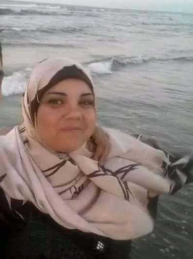 طبيب ينسى “فوطة” في بطن مريضة لتموت بعد 35يوم