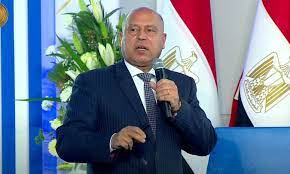 الوزير: نسعى لقطار سريع يربط مطروح بالسودان