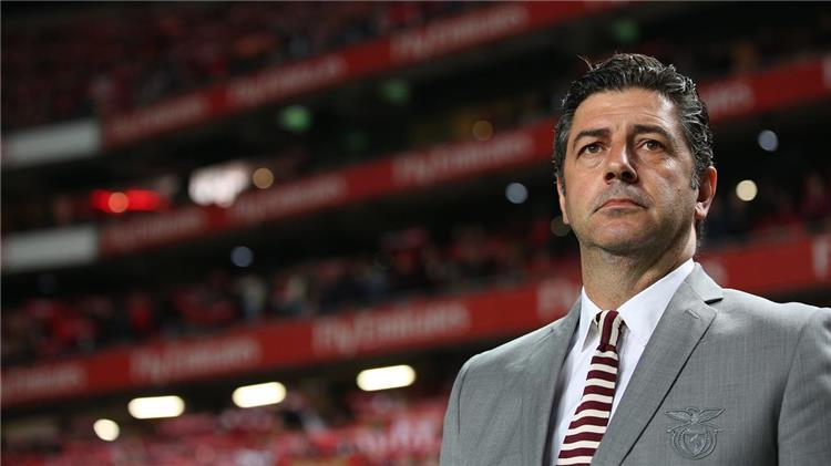 الأهلي يواجه فاركو اليوم تحت أنظار روي فيتوريا