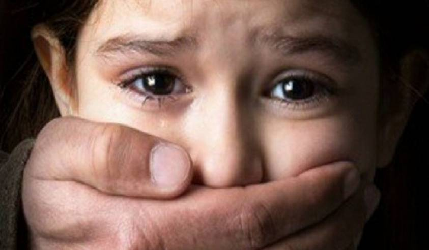 نزيف نفسي.. يذرفه شباب تعرضوا للعنف في طفولتهم