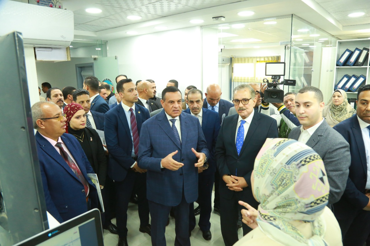 وزير التنمية المحلية: الرئيس السيسي مهتم بملف تنمية ودعم قدرات الشباب