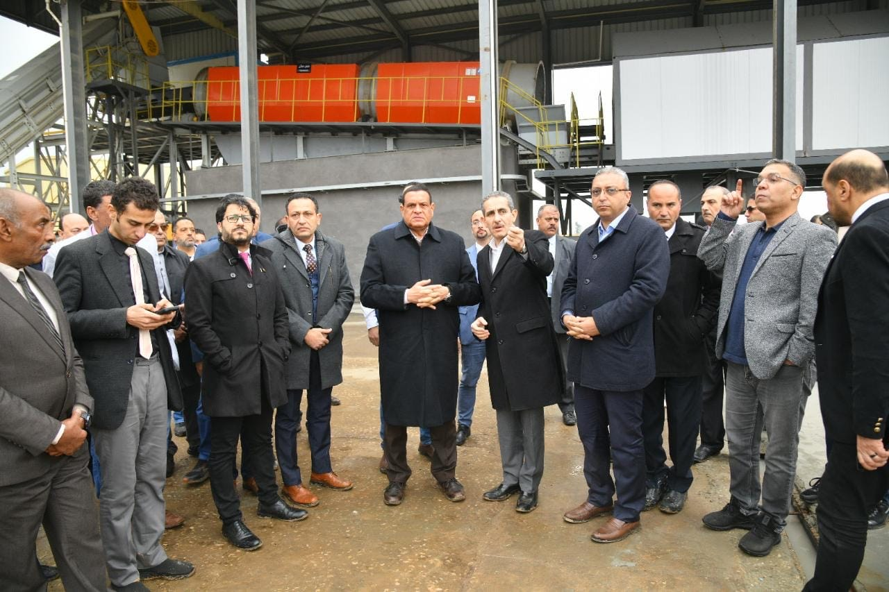وزير التنمية المحلية يتابع جهود تطوير مصنع القمامة بالمحلة والنقطة الوسيطة بزفتى