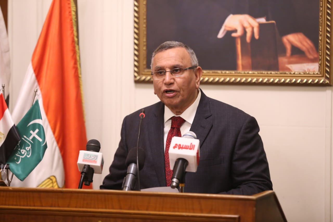 رئيس حزب الوفد يعلن تنظيم عدد من المؤتمرات للترويج للاستثمار ودعم الصناعة الوطنية